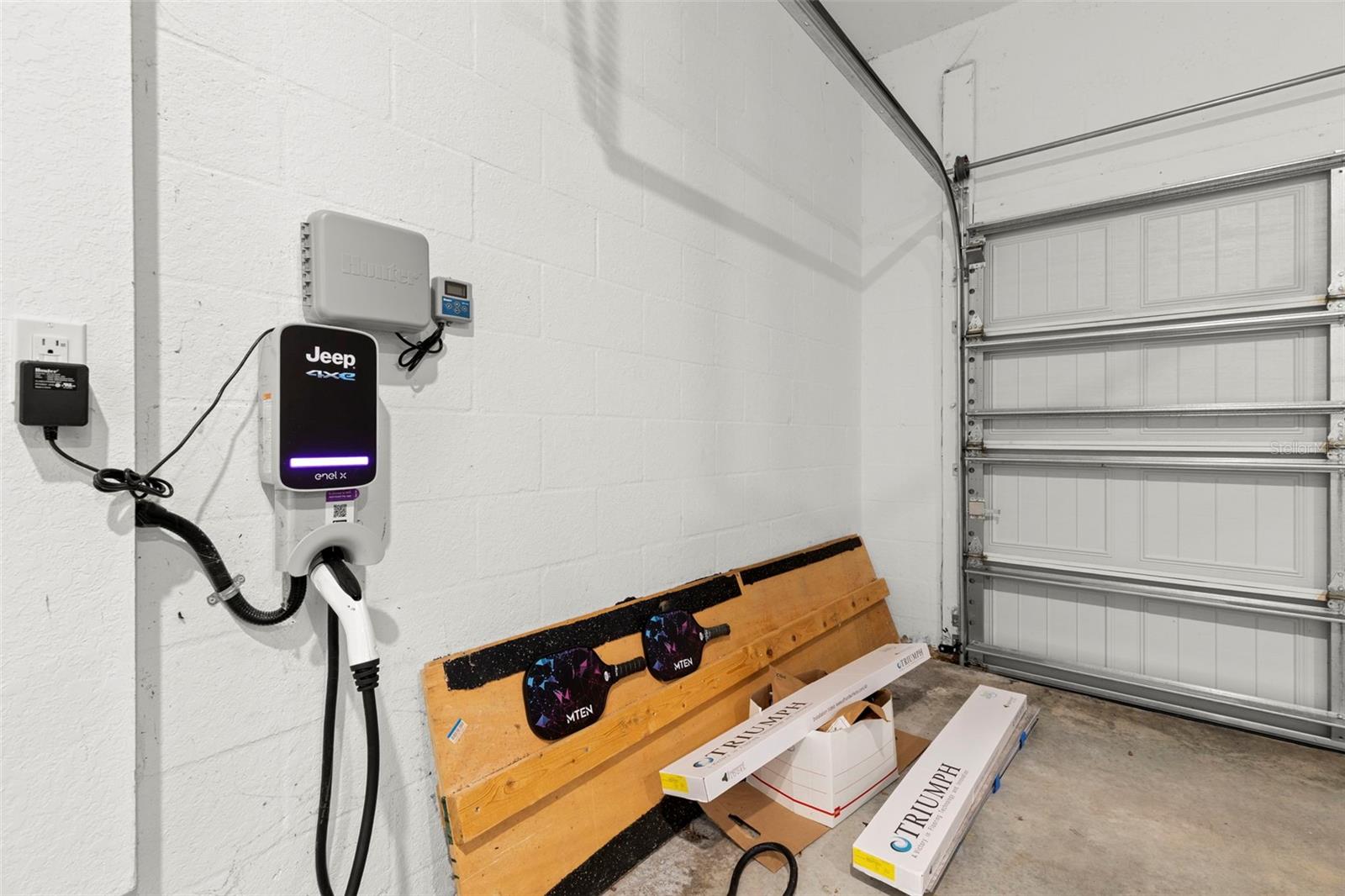 Image 39 of 60 For 9046 Ivy Stark Boulevard