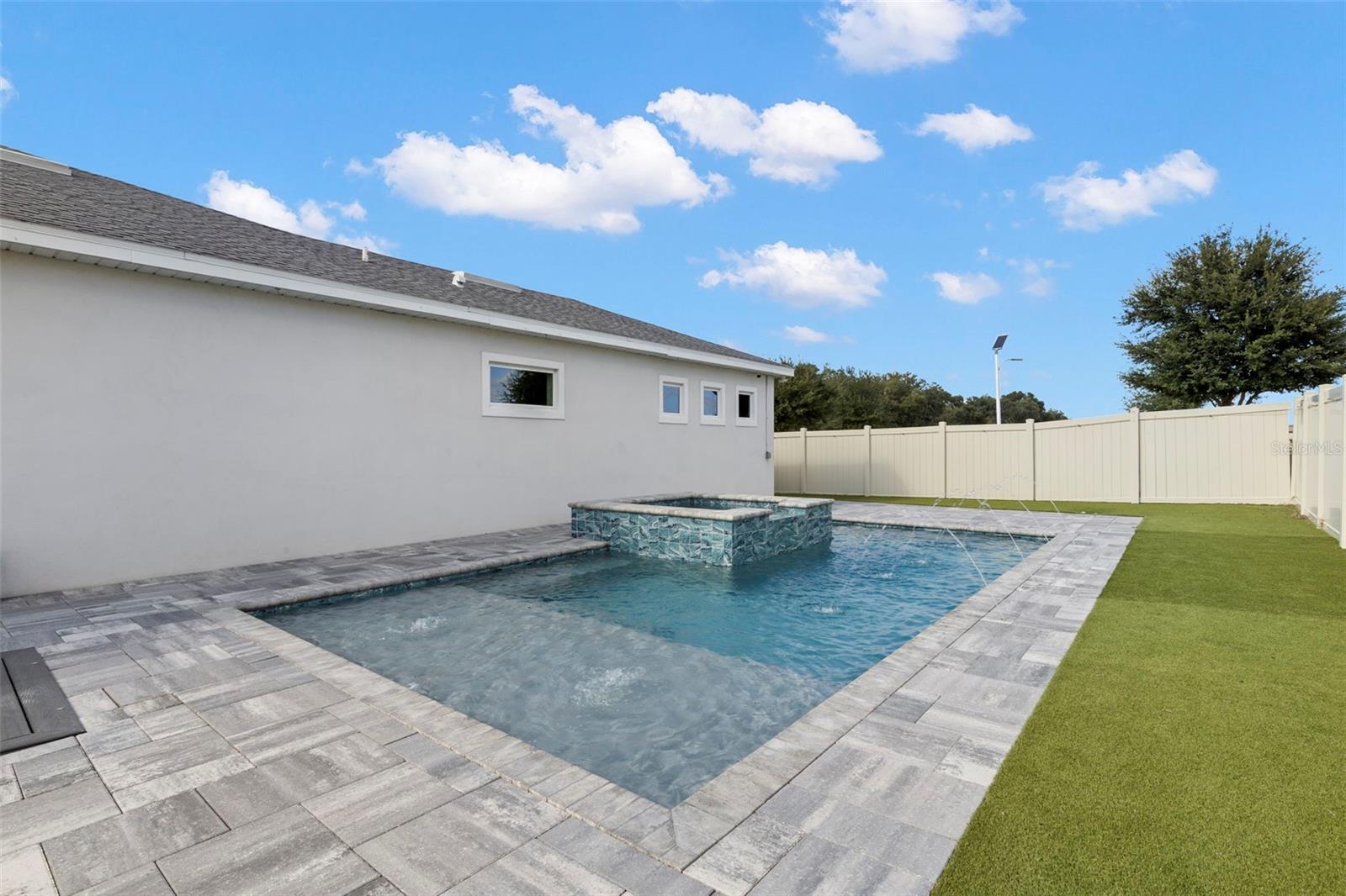 Image 50 of 60 For 9046 Ivy Stark Boulevard