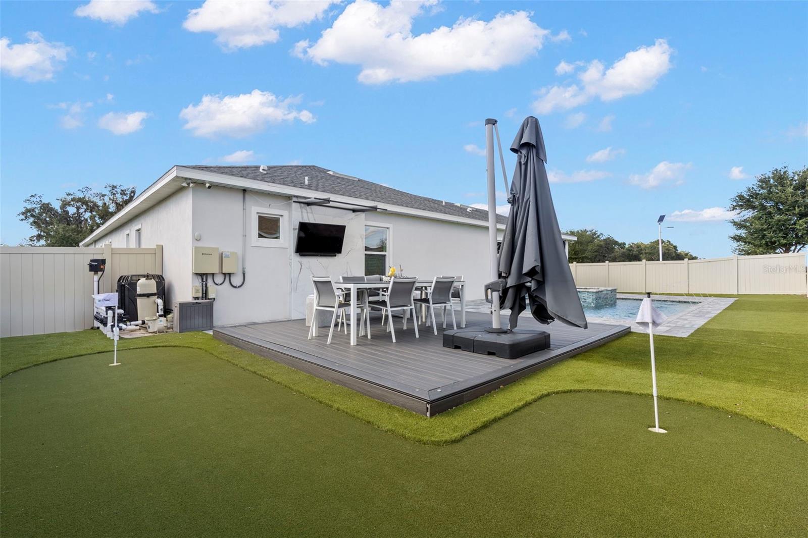 Image 53 of 60 For 9046 Ivy Stark Boulevard