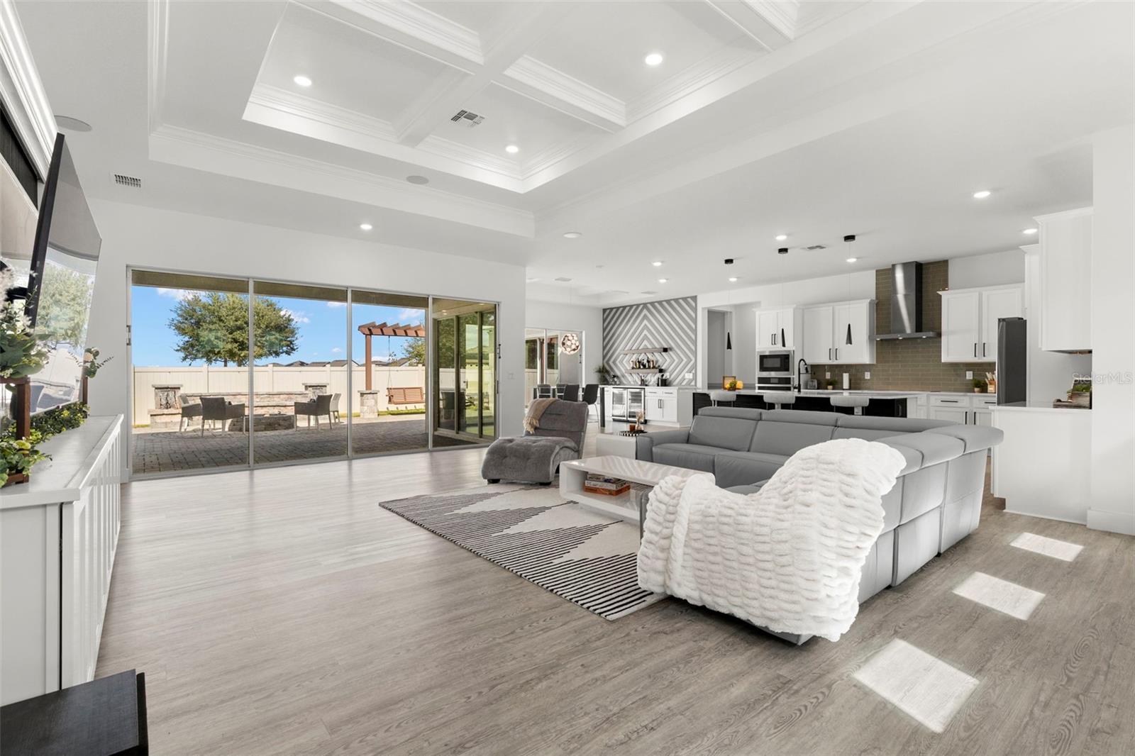 Image 7 of 60 For 9046 Ivy Stark Boulevard