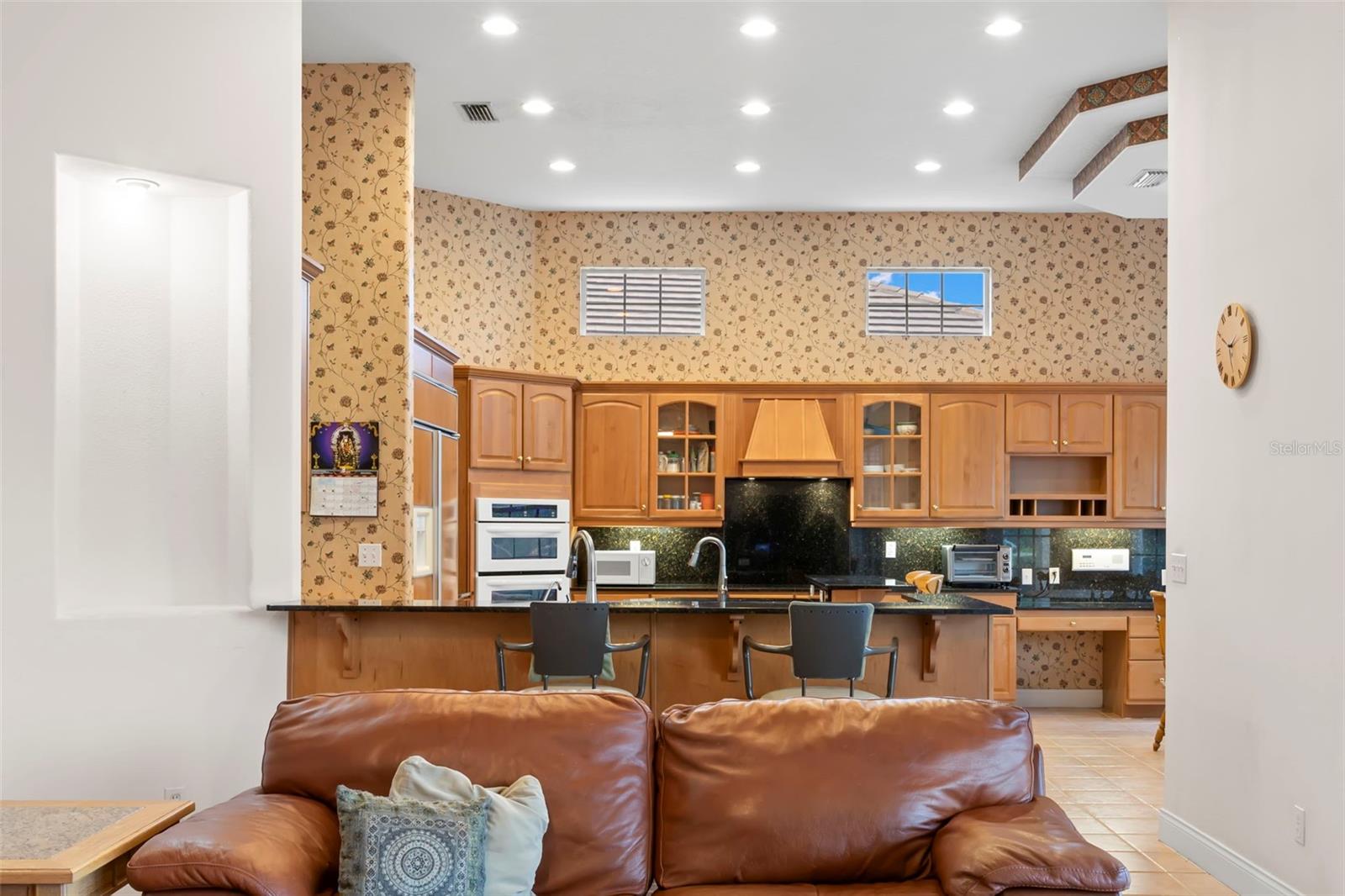 Listing photo id 18 for 1223 Darlington Oak Circle Ne