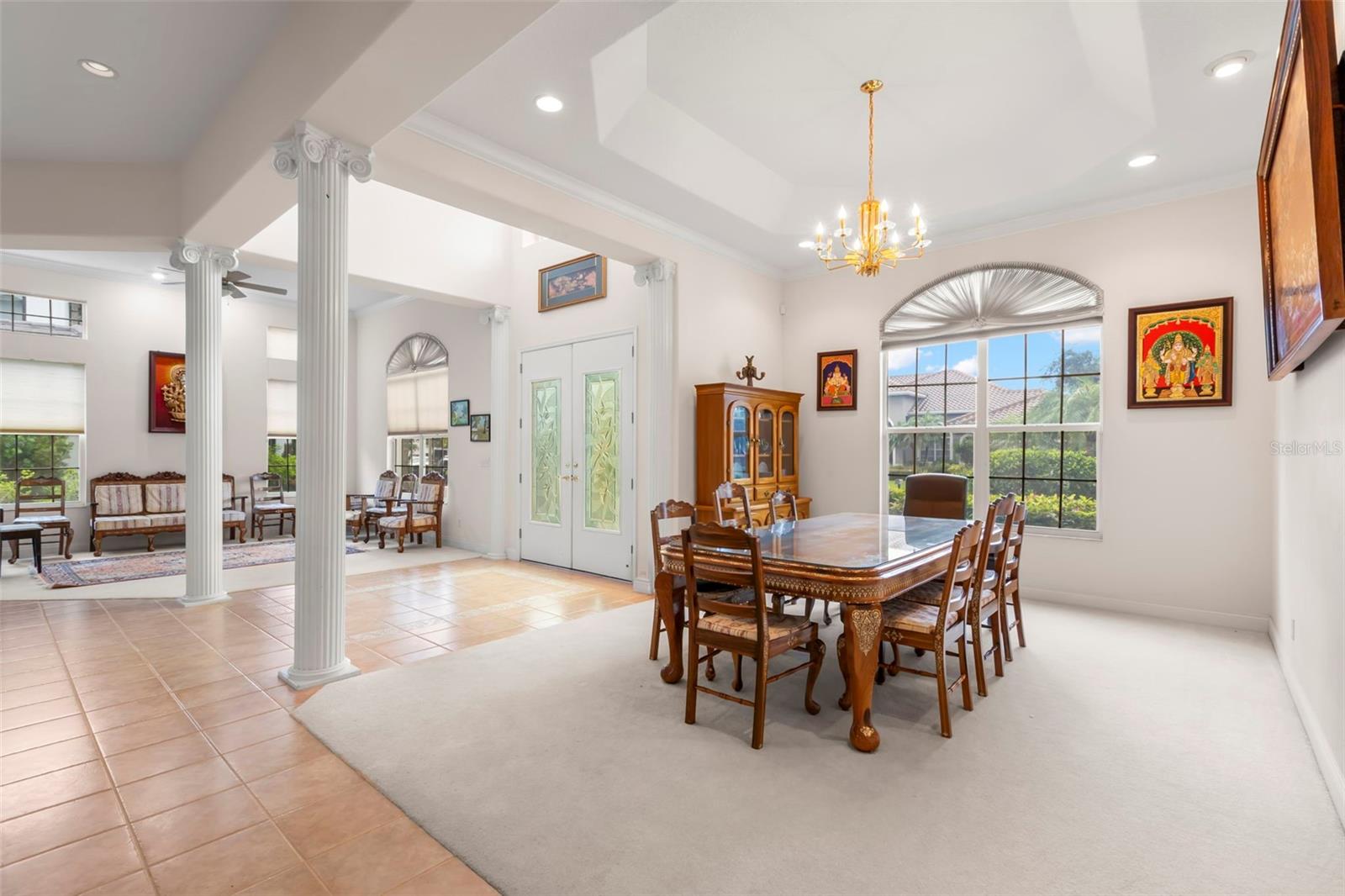 Listing photo id 1 for 1223 Darlington Oak Circle Ne