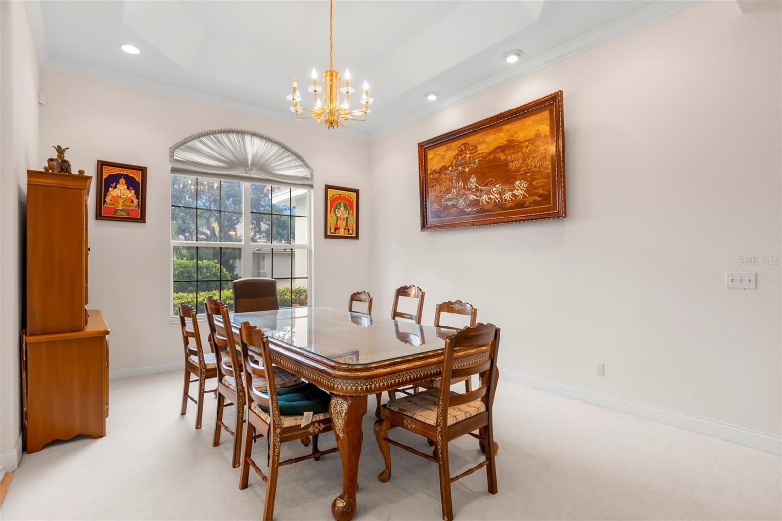 Listing photo id 2 for 1223 Darlington Oak Circle Ne
