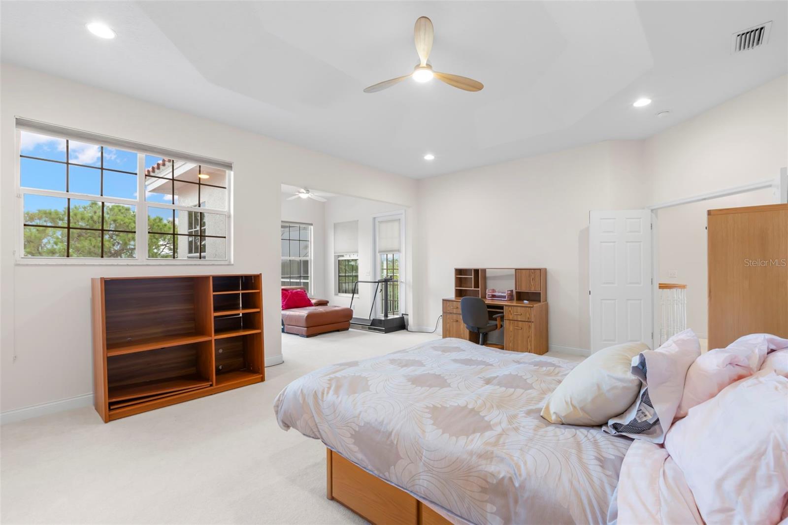 Listing photo id 39 for 1223 Darlington Oak Circle Ne