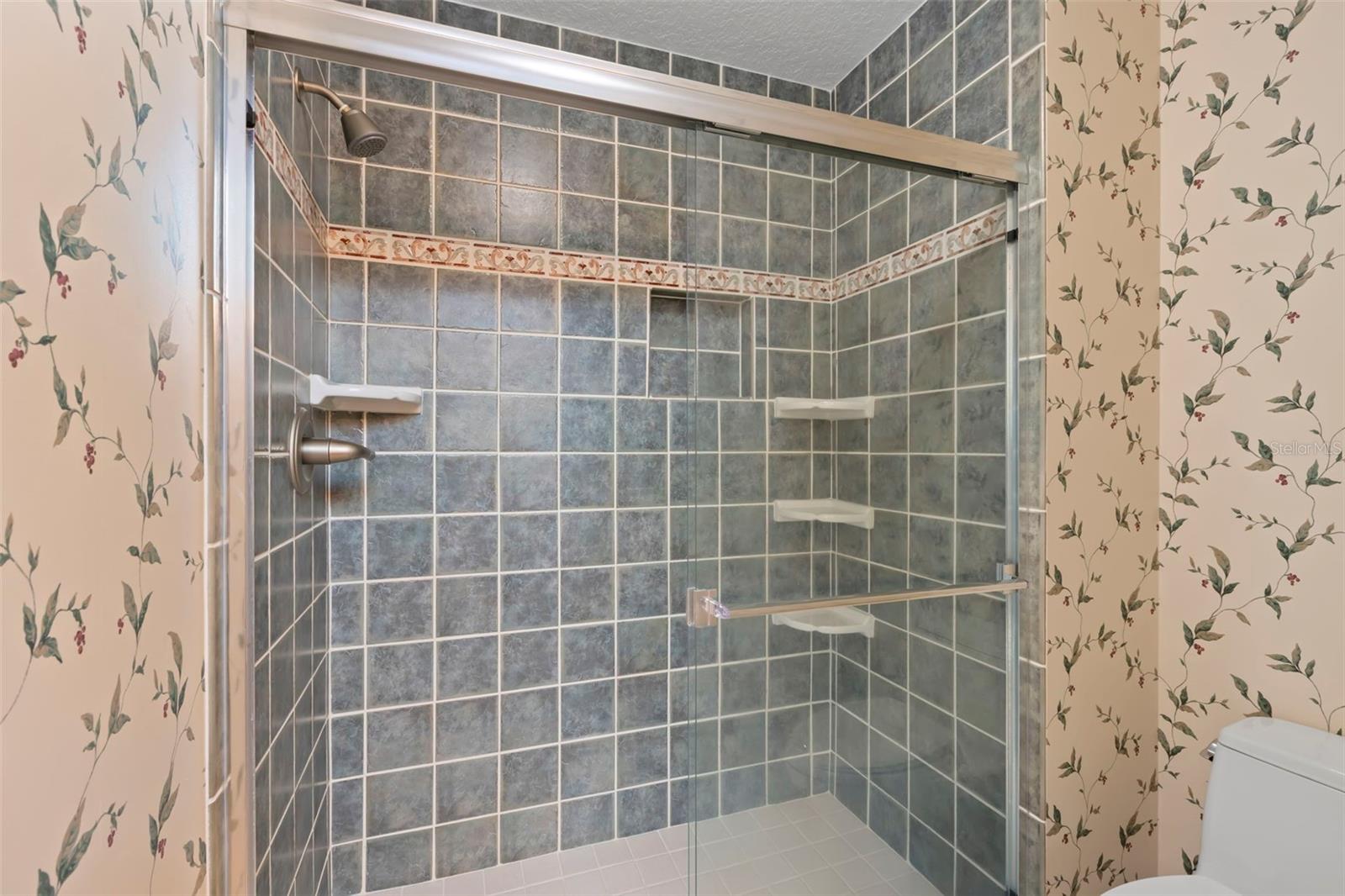 Listing photo id 46 for 1223 Darlington Oak Circle Ne