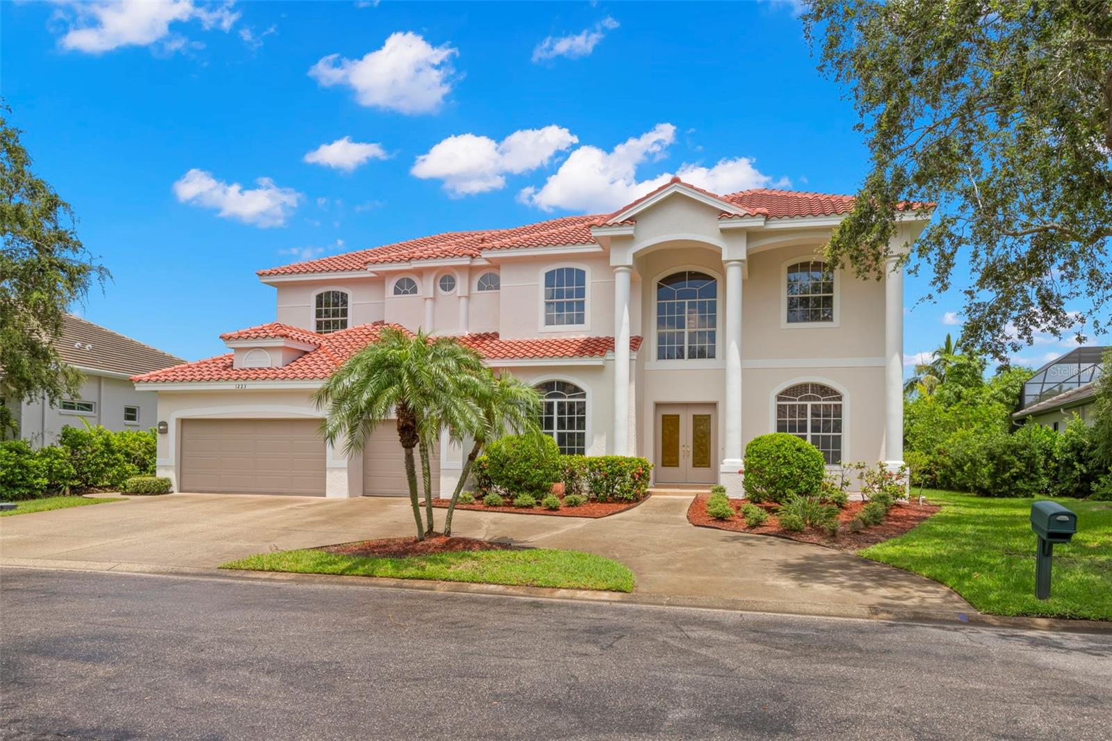 Listing photo id 64 for 1223 Darlington Oak Circle Ne