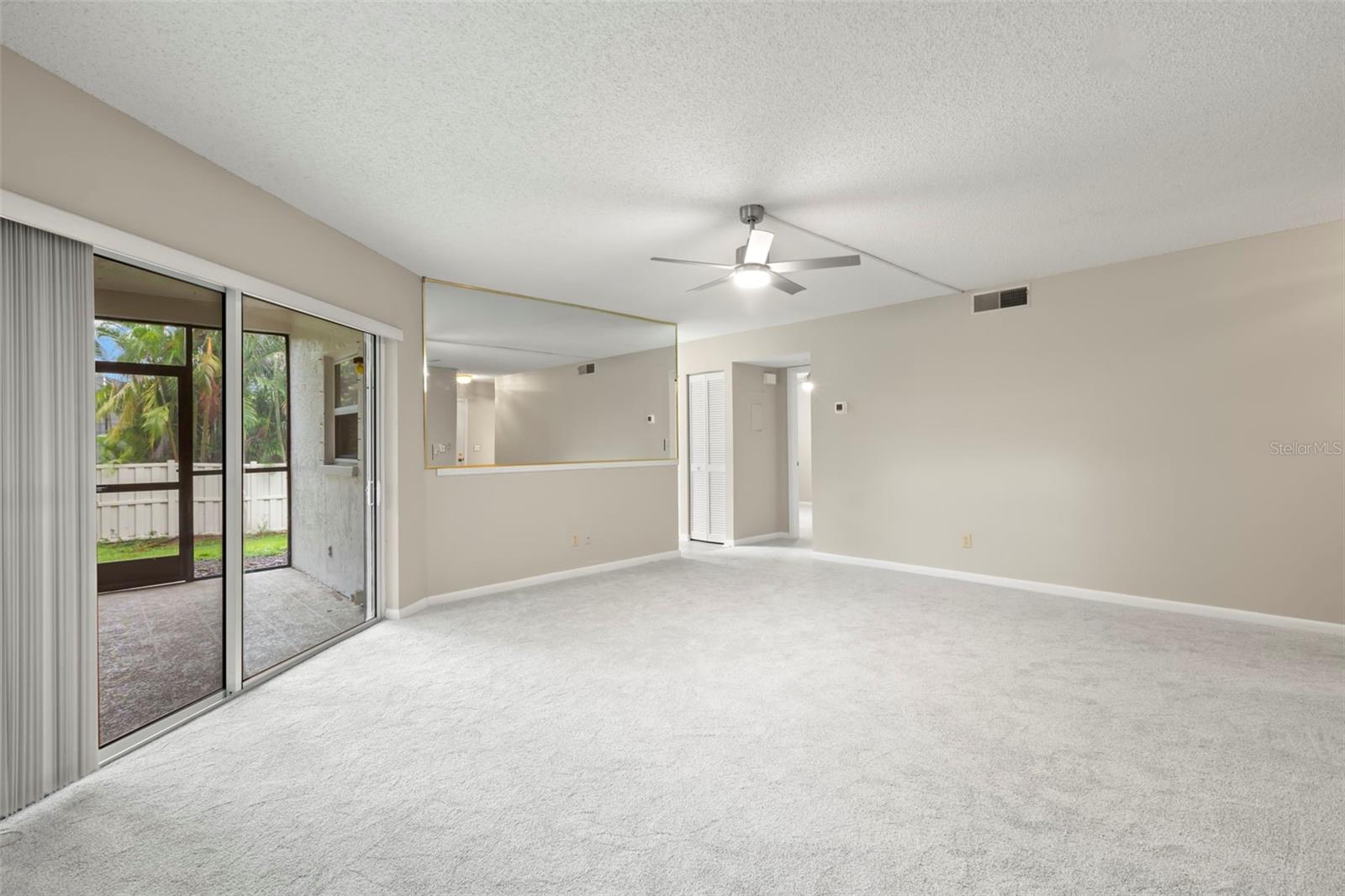 Image 6 of 27 For 476 Santa Cruz Place Ne B