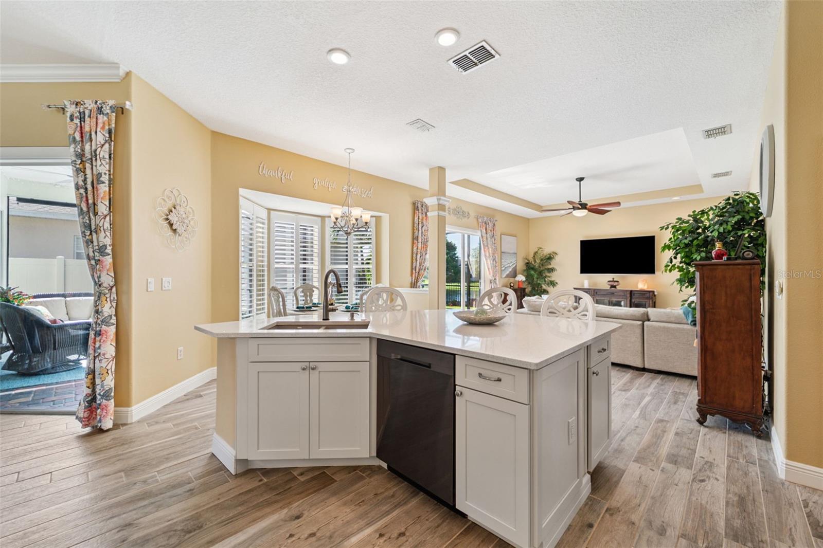 Image 15 of 49 For 8226 Wild Oaks Circle