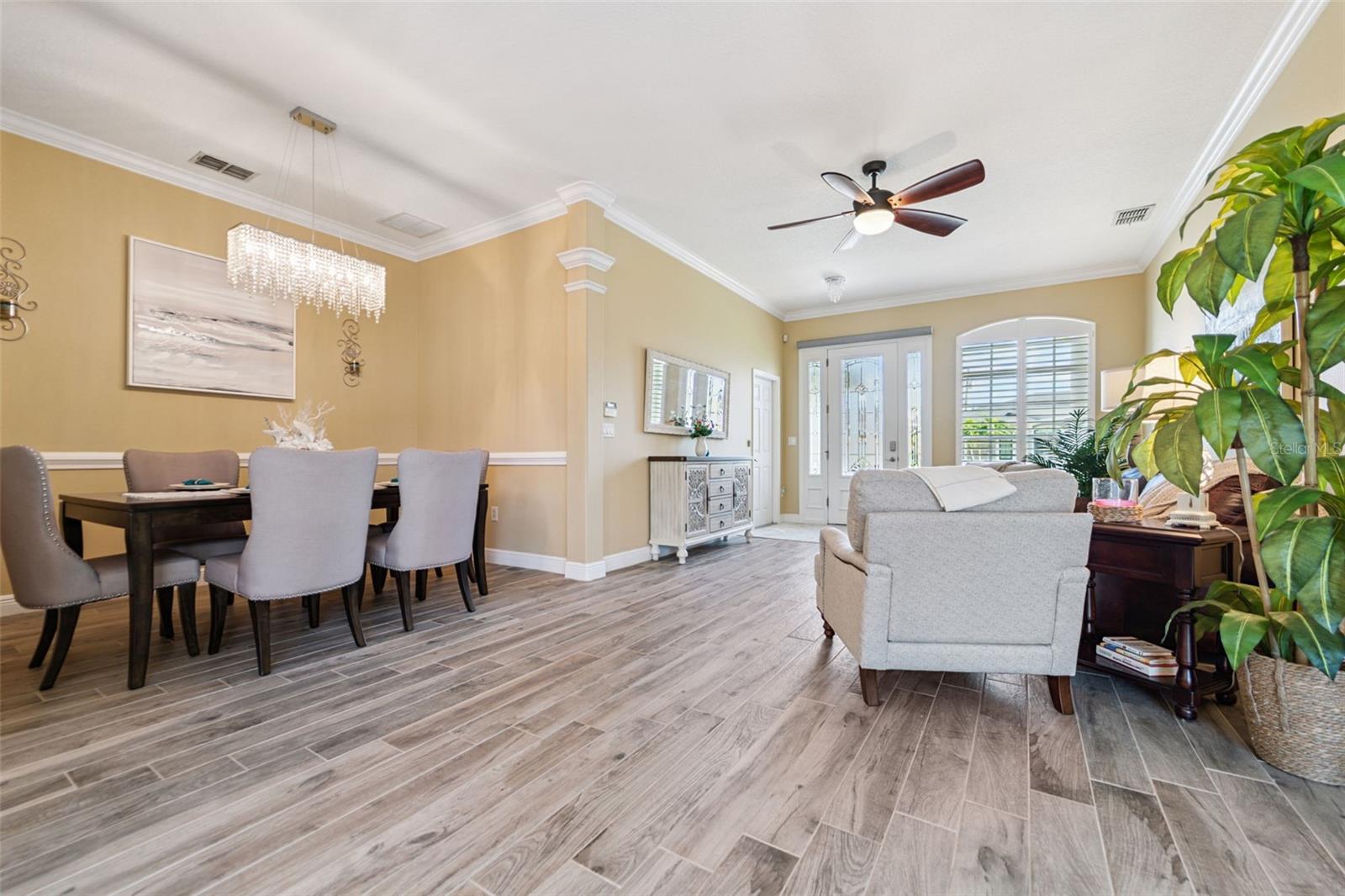 Image 7 of 49 For 8226 Wild Oaks Circle