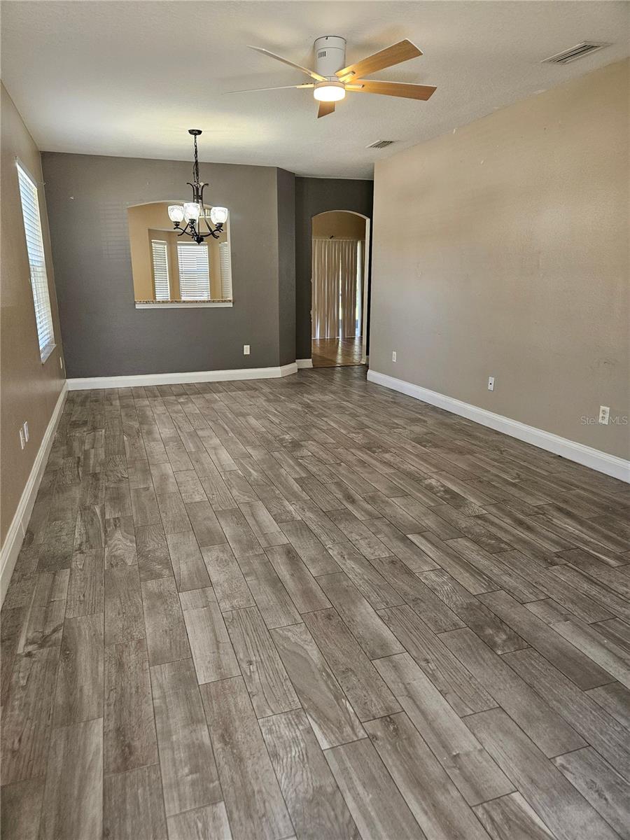 Image 4 of 19 For 1402 Delano Trent Street