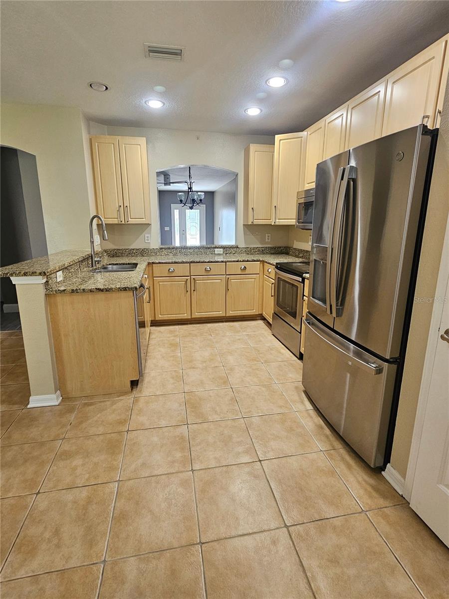 Image 6 of 19 For 1402 Delano Trent Street