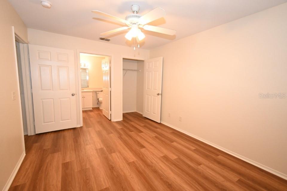 Image 11 of 36 For 36243 Lake Chase Boulevard 101