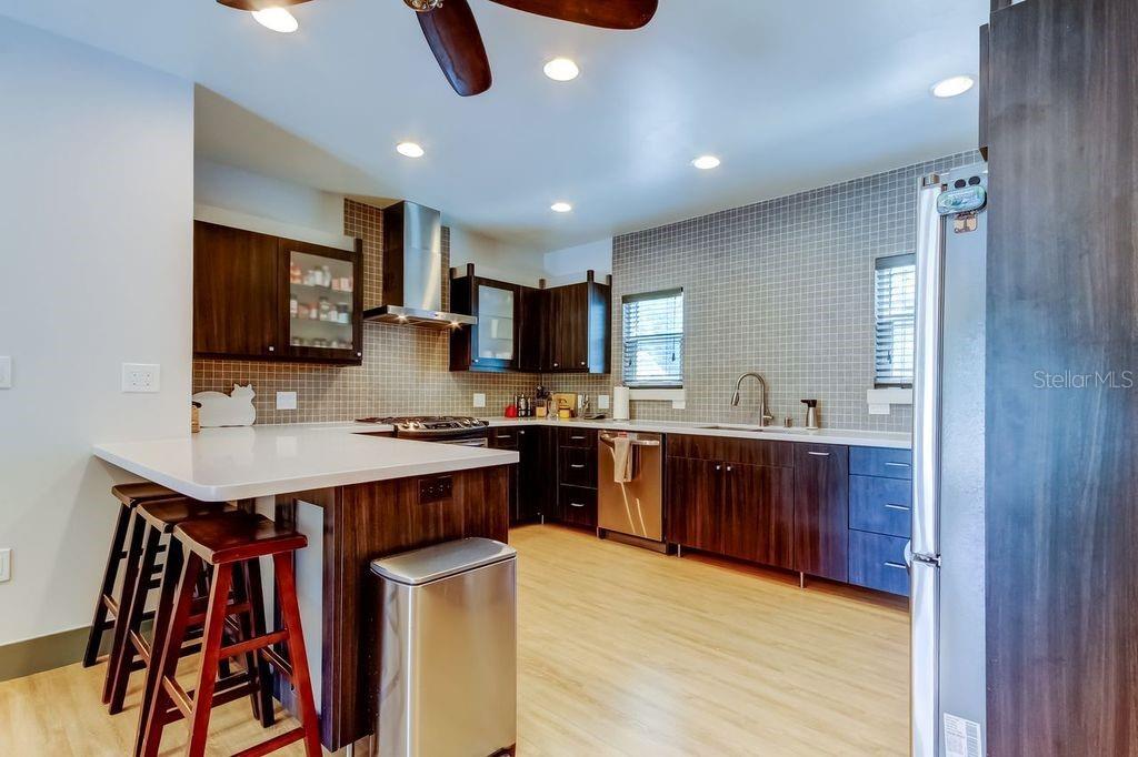 Image 14 of 46 For 815 8th Street N