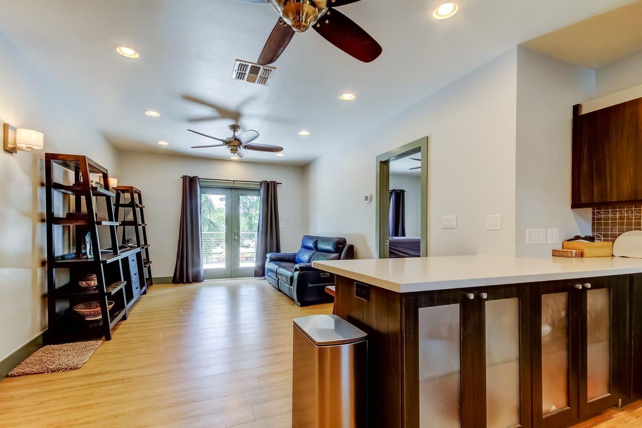 Image 16 of 46 For 815 8th Street N