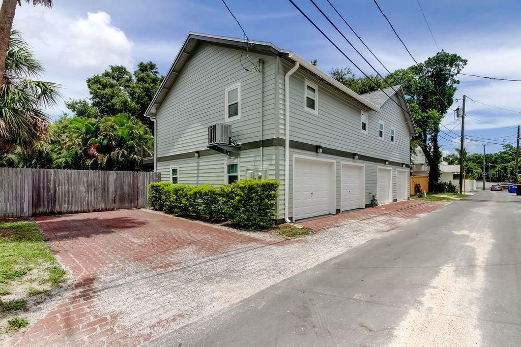 Image 44 of 46 For 815 8th Street N