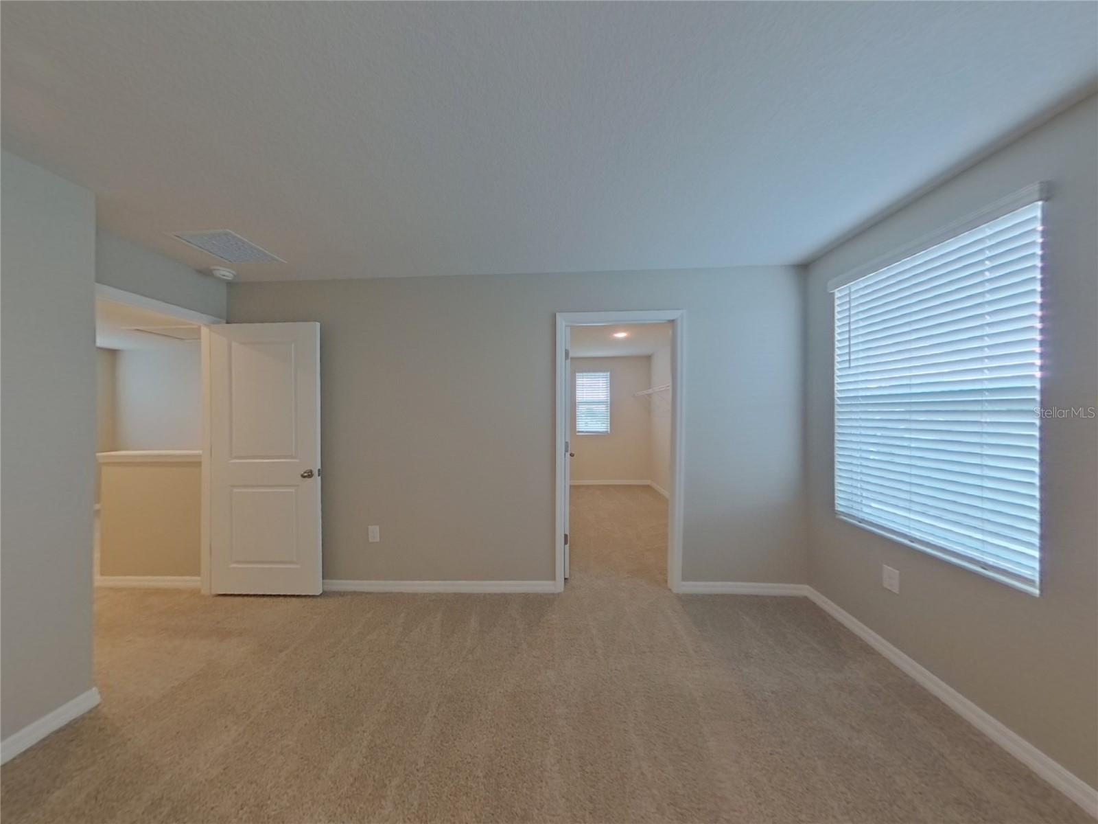 Image 4 of 15 For 5026 Rocky Coast Place