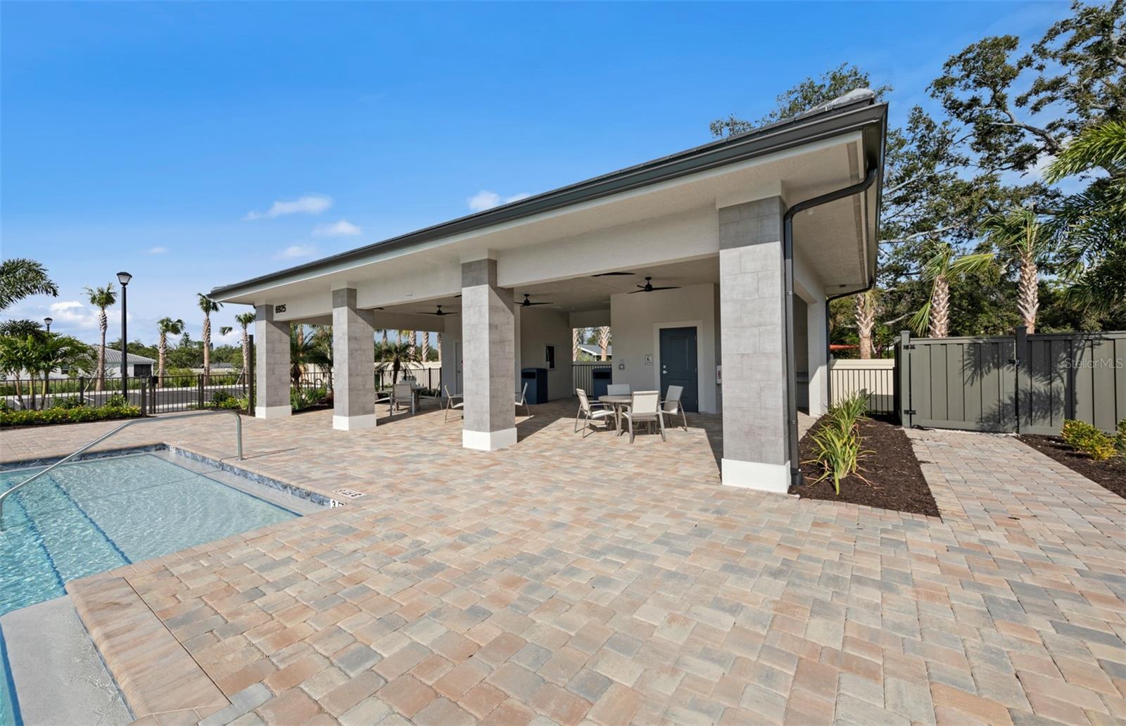 Image 31 of 34 For 6999 Minneola Court