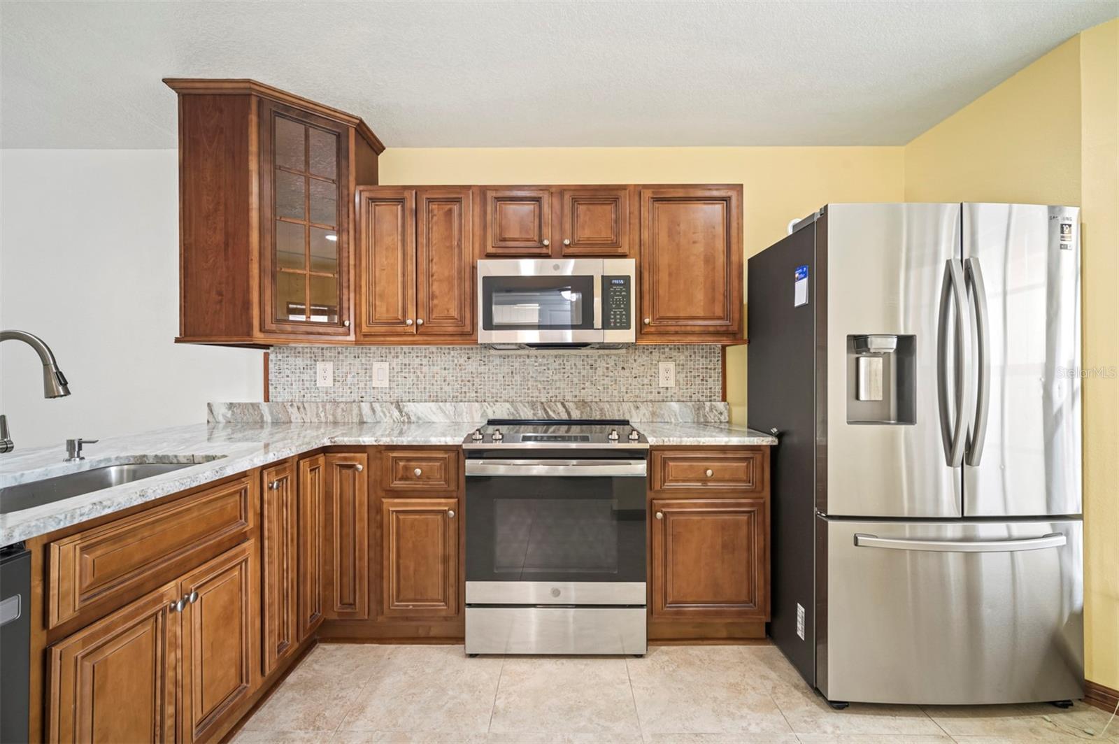 Listing photo id 2 for 6435 Thicket Trail