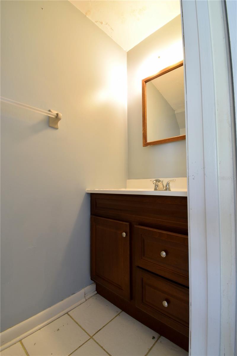Image 10 of 28 For 2300 43rd Street F3