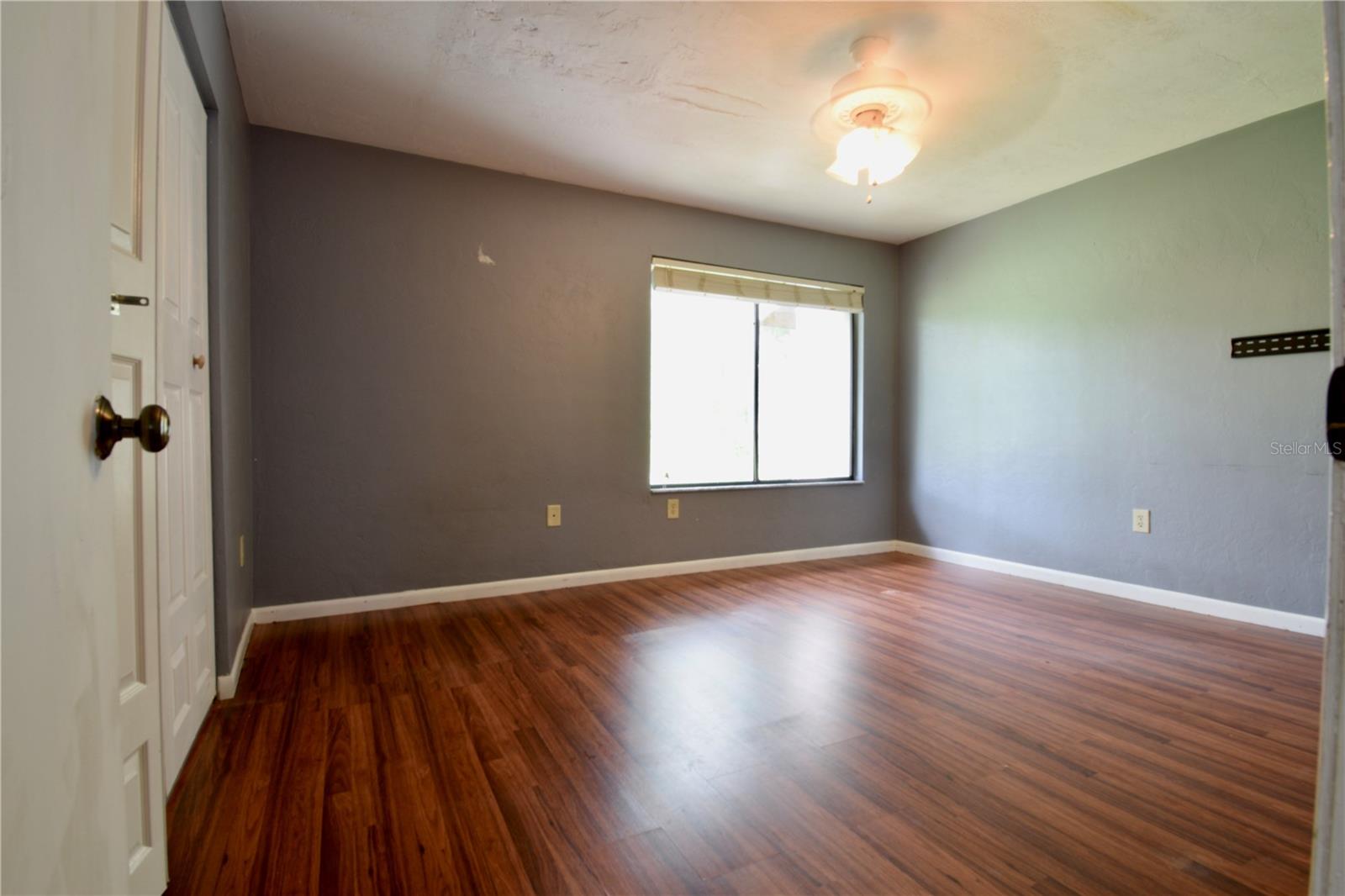 Image 13 of 28 For 2300 43rd Street F3