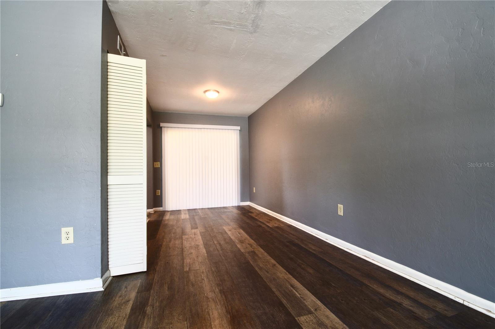Image 7 of 28 For 2300 43rd Street F3