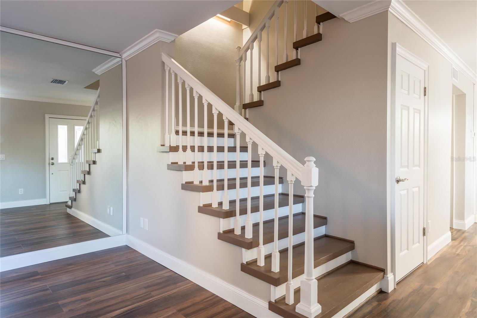 Image 16 of 42 For 15239 Pond Woods Drive 402