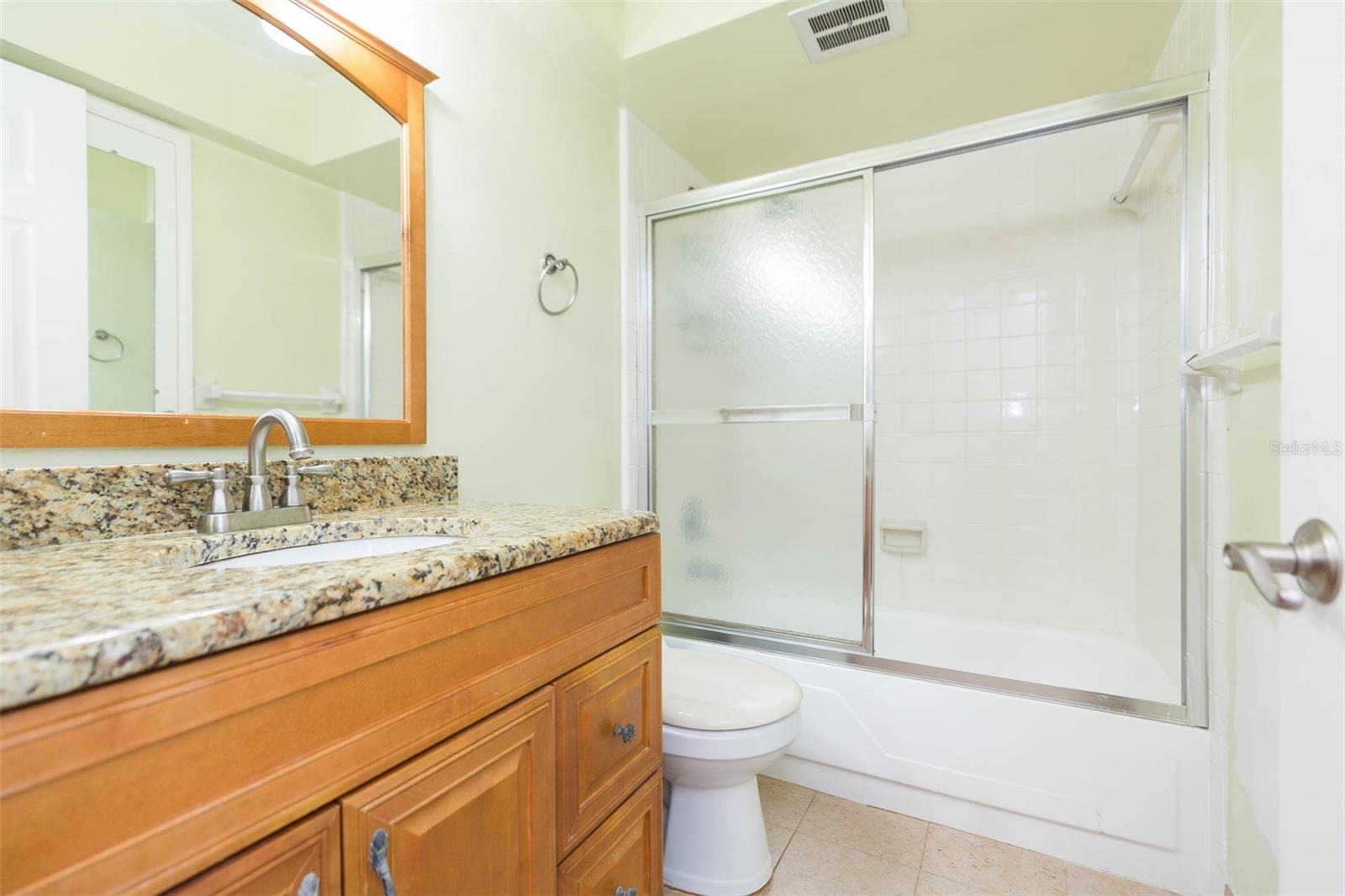 Image 12 of 28 For 1235 Highland Avenue 5-703