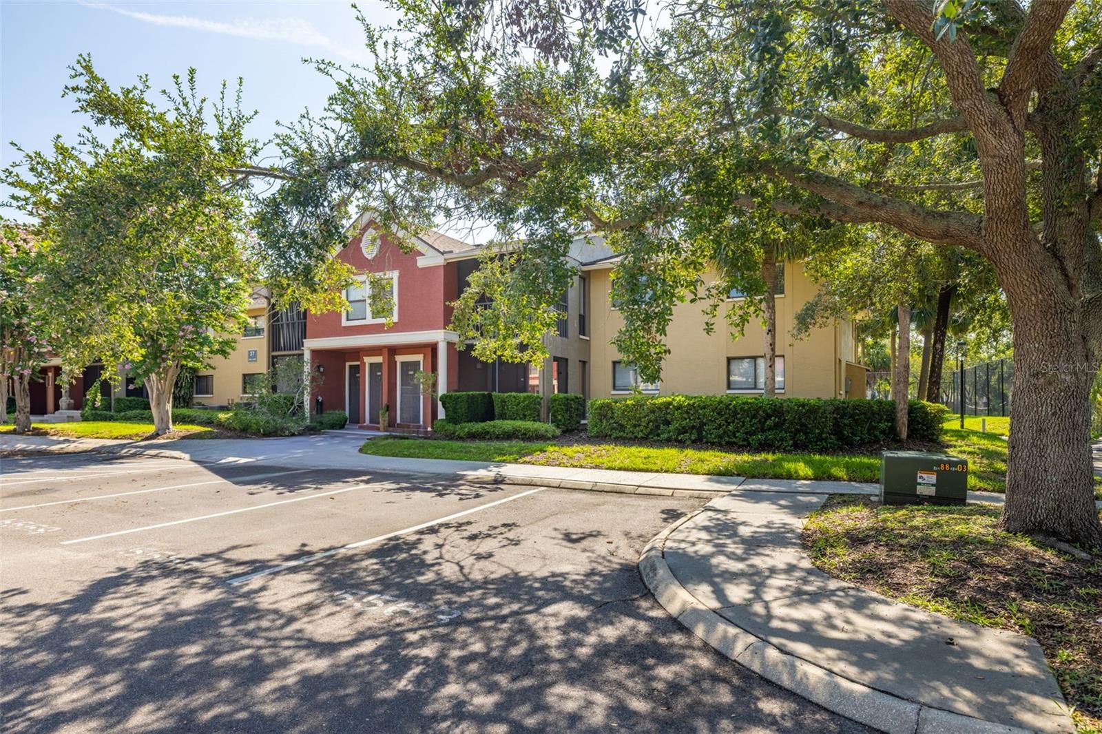 Image 2 of 43 For 5563 Baywater Drive 37