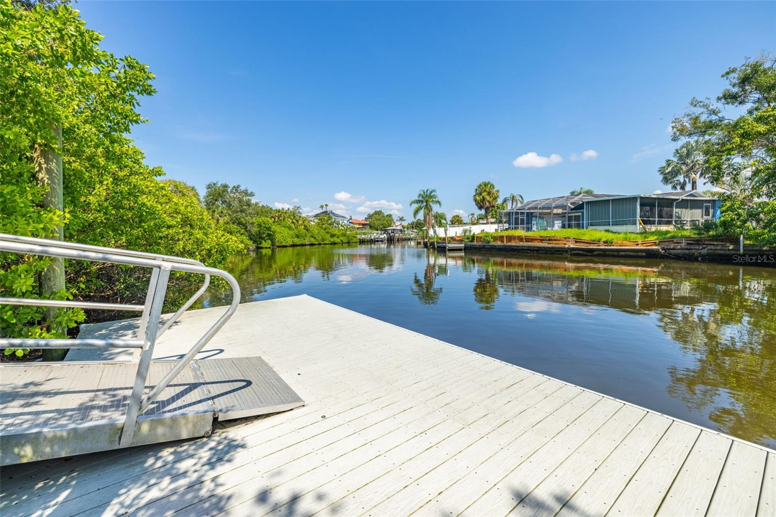 Image 36 of 43 For 5563 Baywater Drive 37