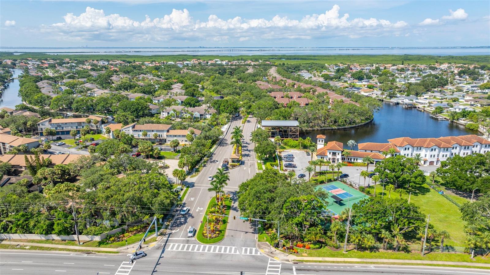 Image 42 of 43 For 5563 Baywater Drive 37