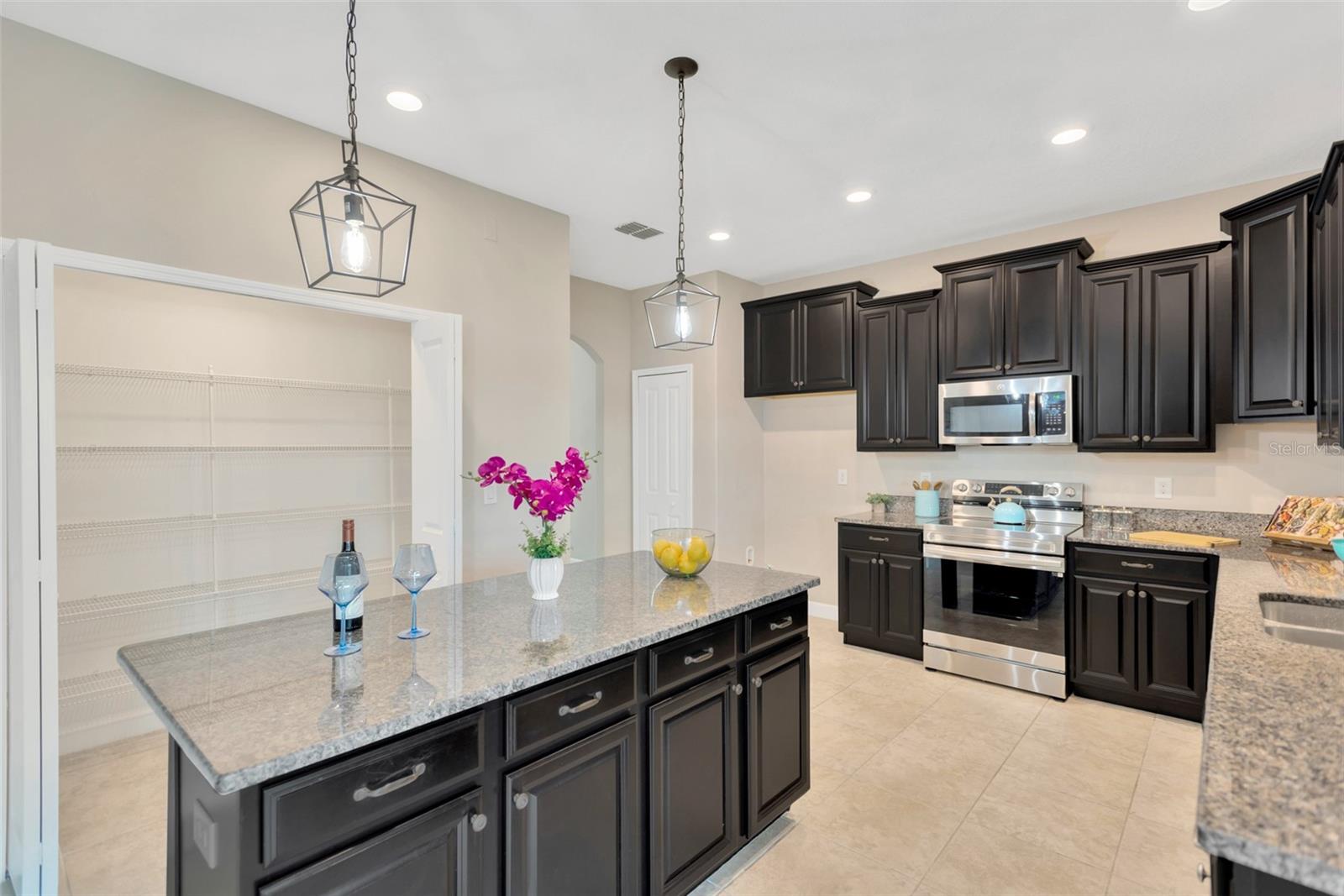 Image 16 of 44 For 10004 Celtic Ash Drive