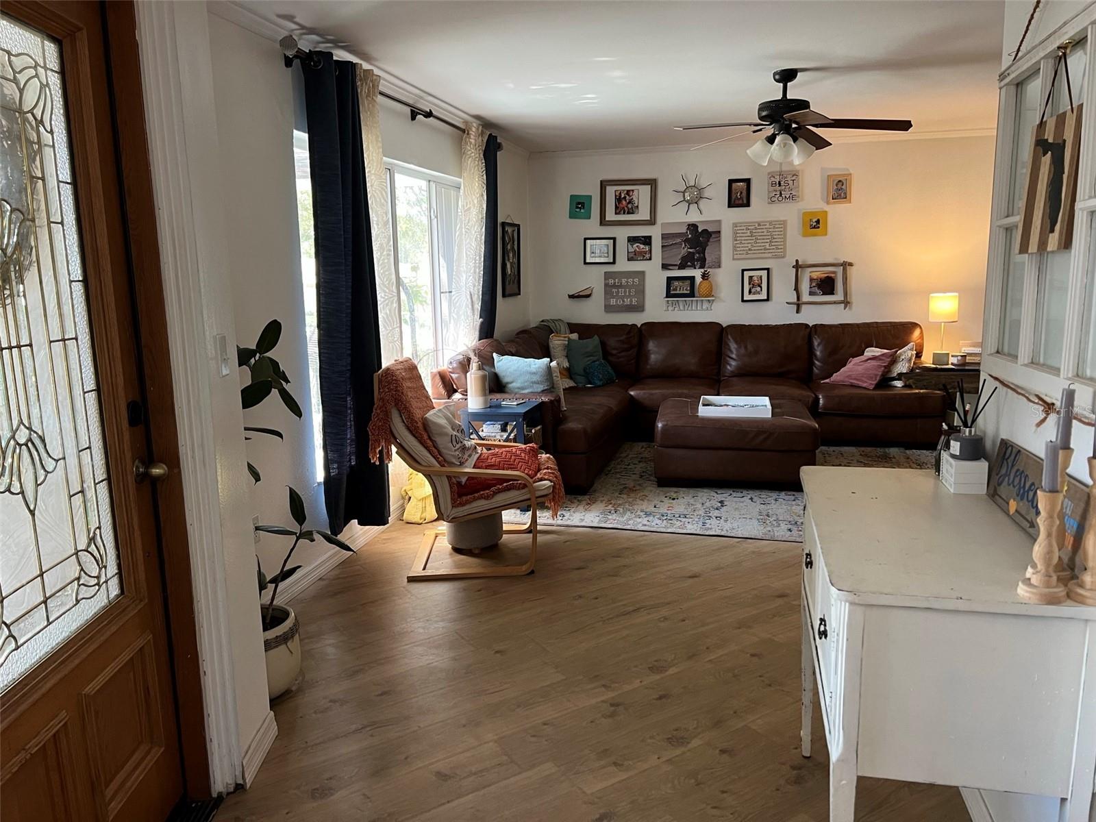 Image 3 of 42 For 2097 Swan Lane