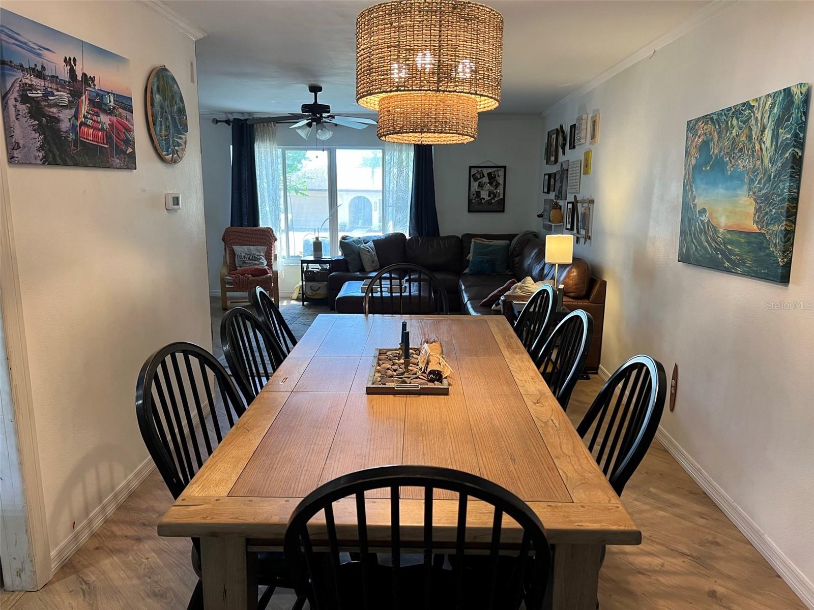 Image 4 of 42 For 2097 Swan Lane