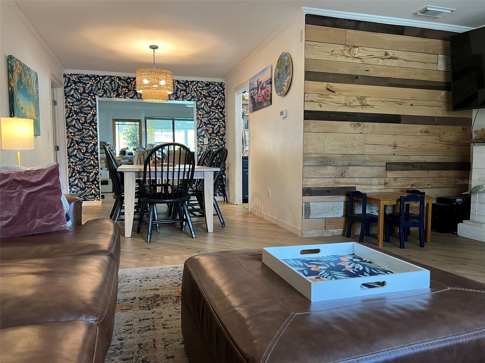 Image 6 of 42 For 2097 Swan Lane