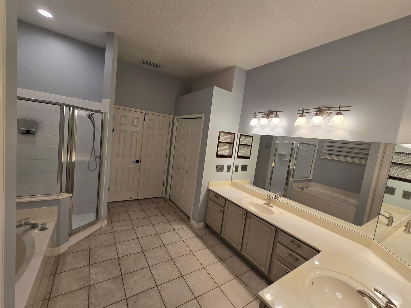 Image 40 of 44 For 4132 Bell Tower Court