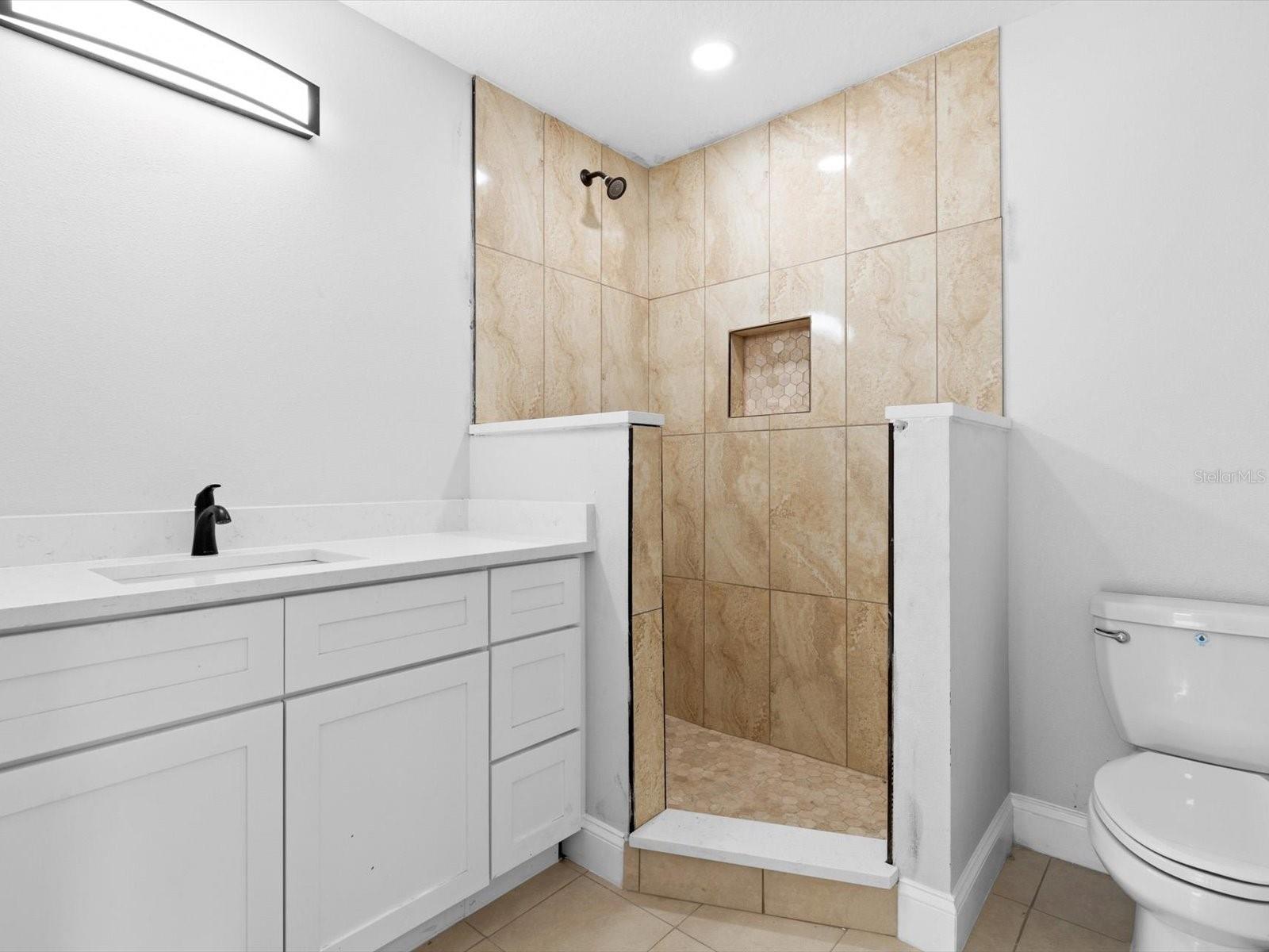 Image 10 of 17 For 4704 42nd Street