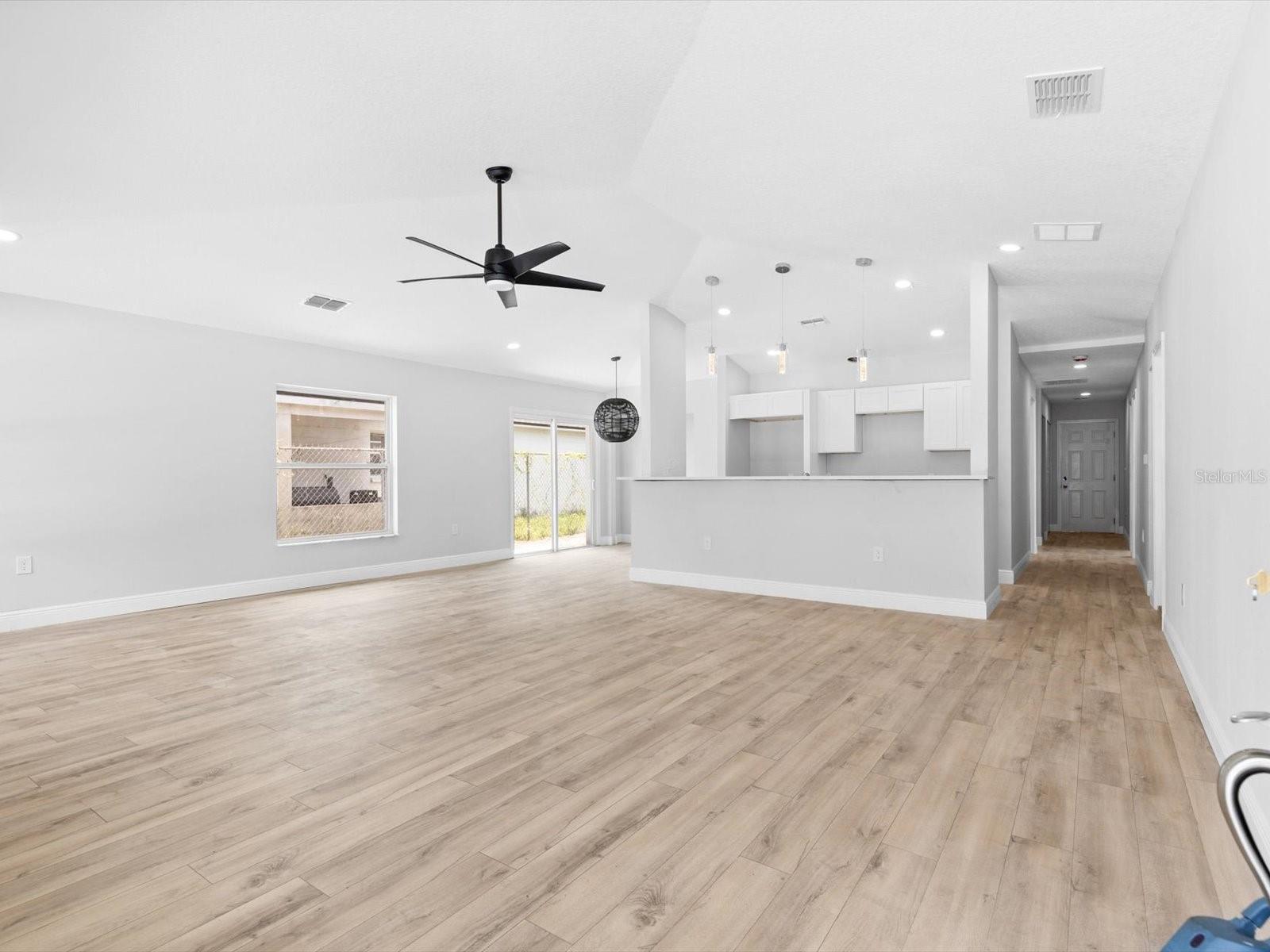 Image 2 of 17 For 4704 42nd Street