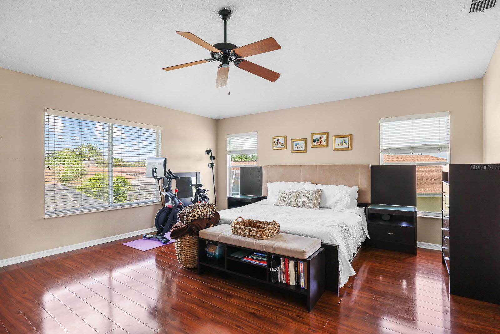 Image 27 of 54 For 16421 Turnbury Oak Drive