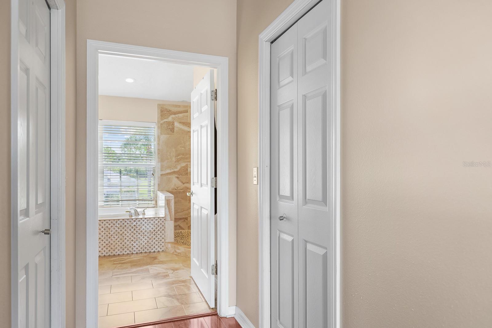 Image 29 of 54 For 16421 Turnbury Oak Drive