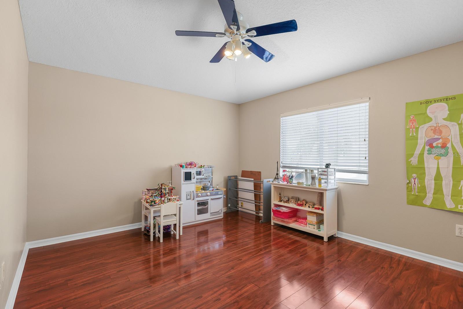Image 33 of 54 For 16421 Turnbury Oak Drive