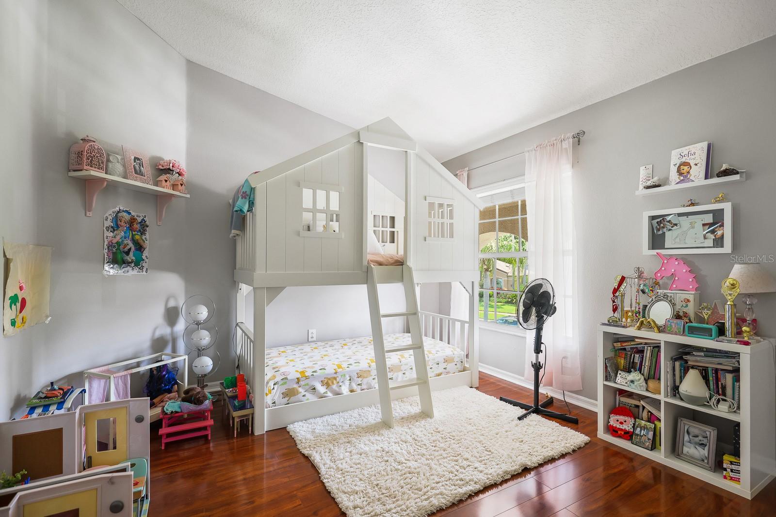 Image 38 of 54 For 16421 Turnbury Oak Drive