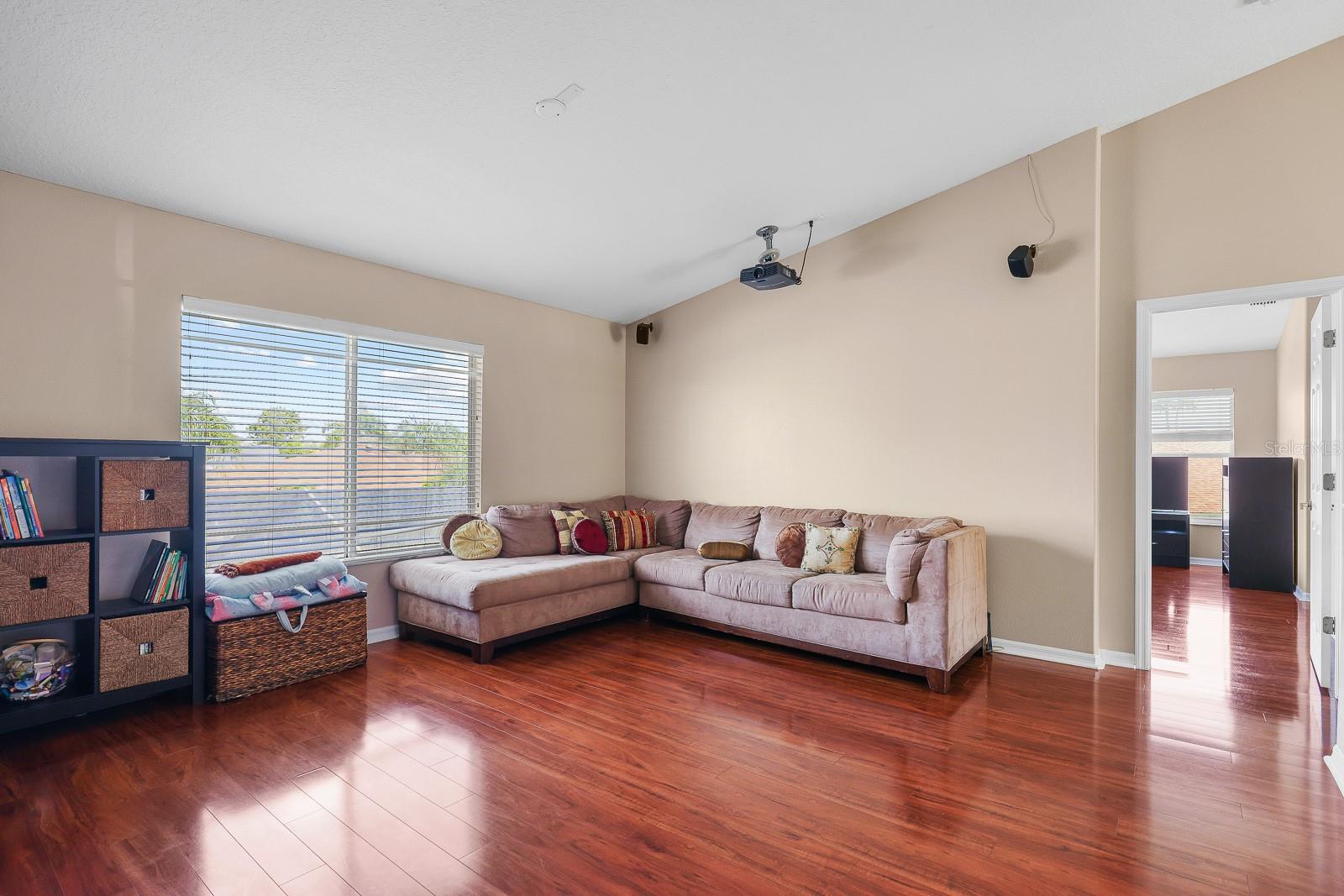 Image 40 of 54 For 16421 Turnbury Oak Drive