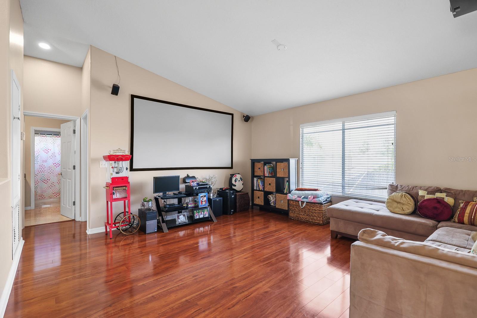 Image 41 of 54 For 16421 Turnbury Oak Drive