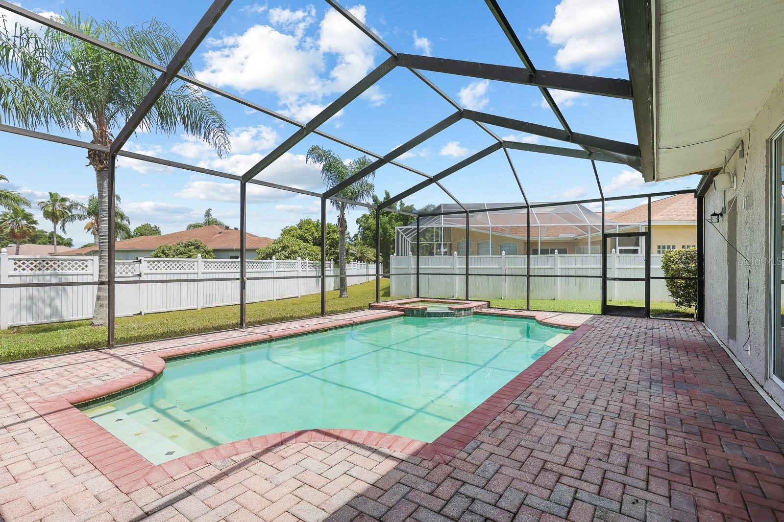 Image 43 of 54 For 16421 Turnbury Oak Drive