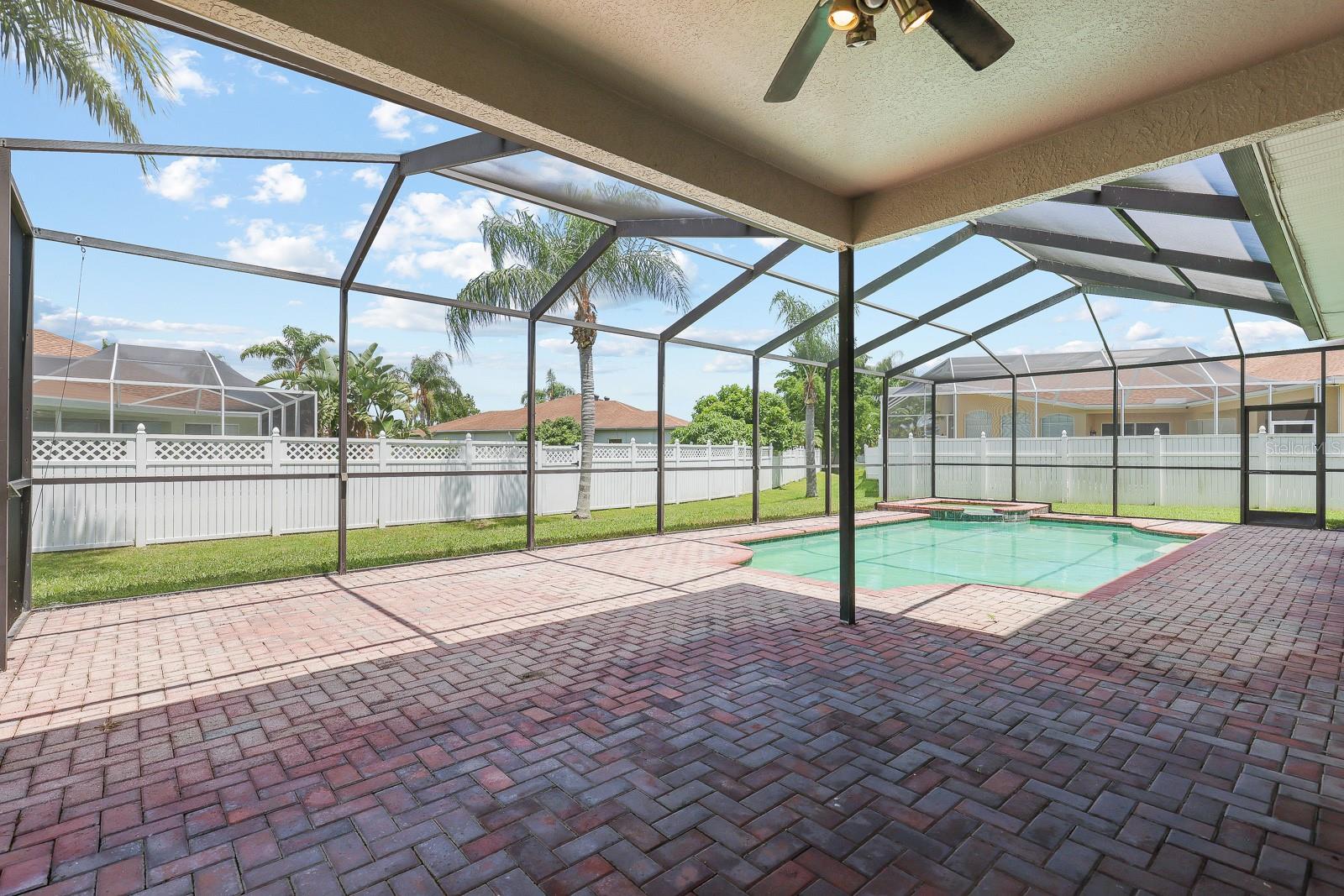 Image 48 of 54 For 16421 Turnbury Oak Drive