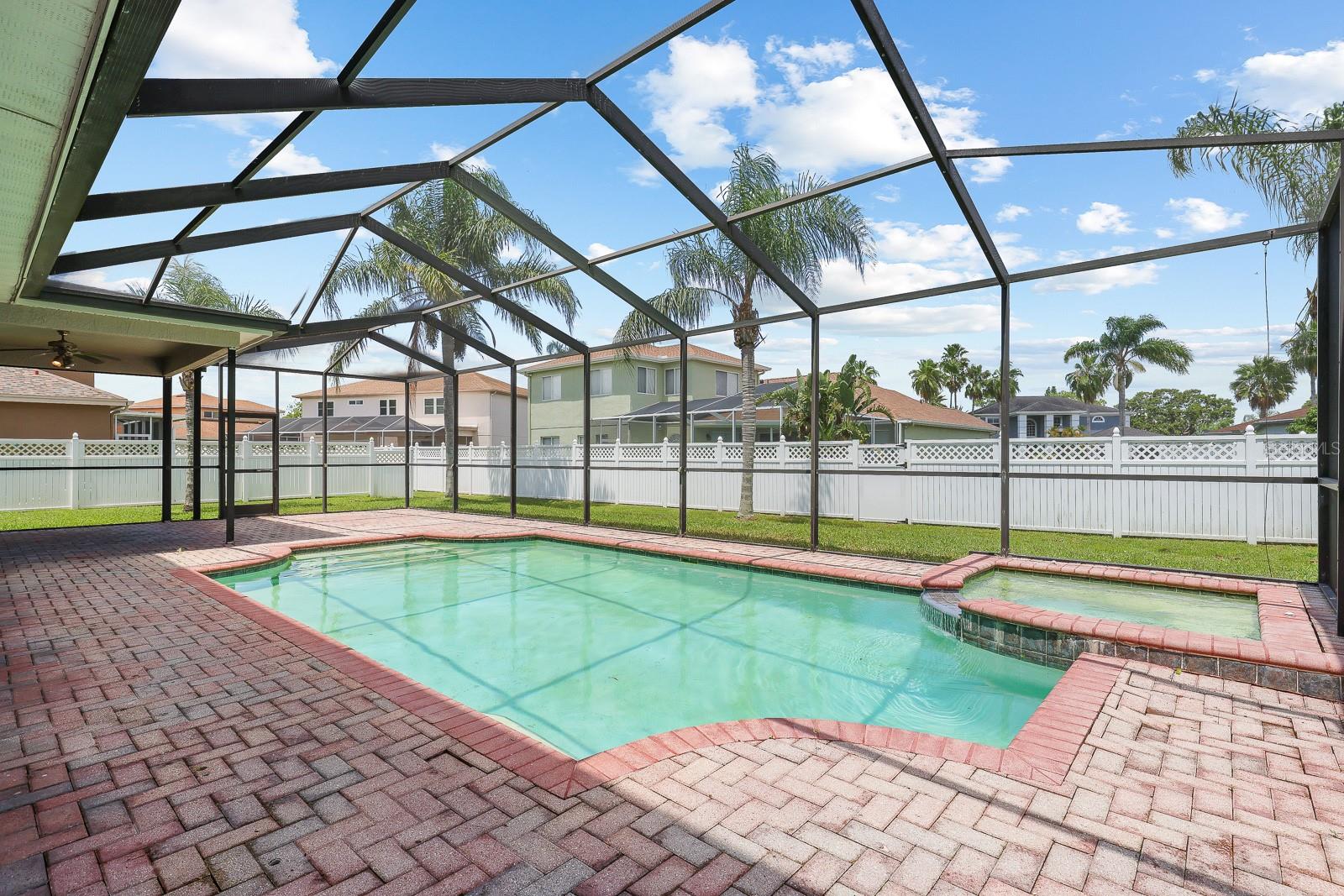 Image 49 of 54 For 16421 Turnbury Oak Drive
