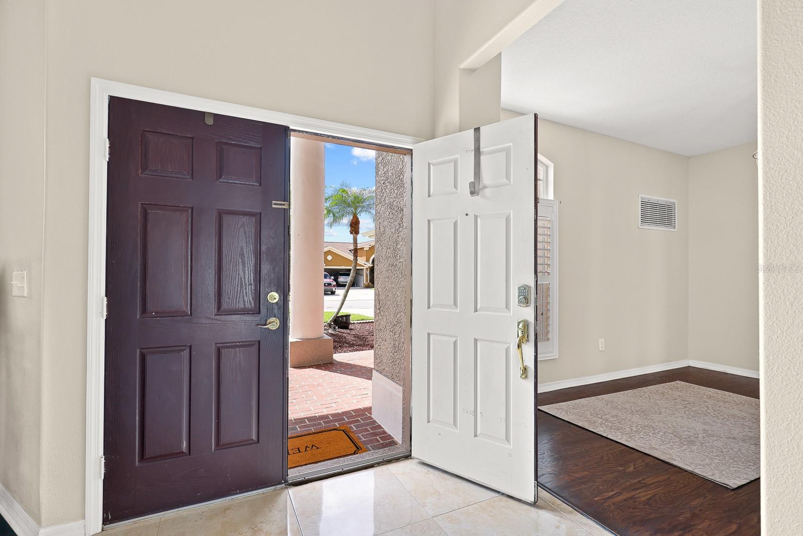 Image 6 of 54 For 16421 Turnbury Oak Drive