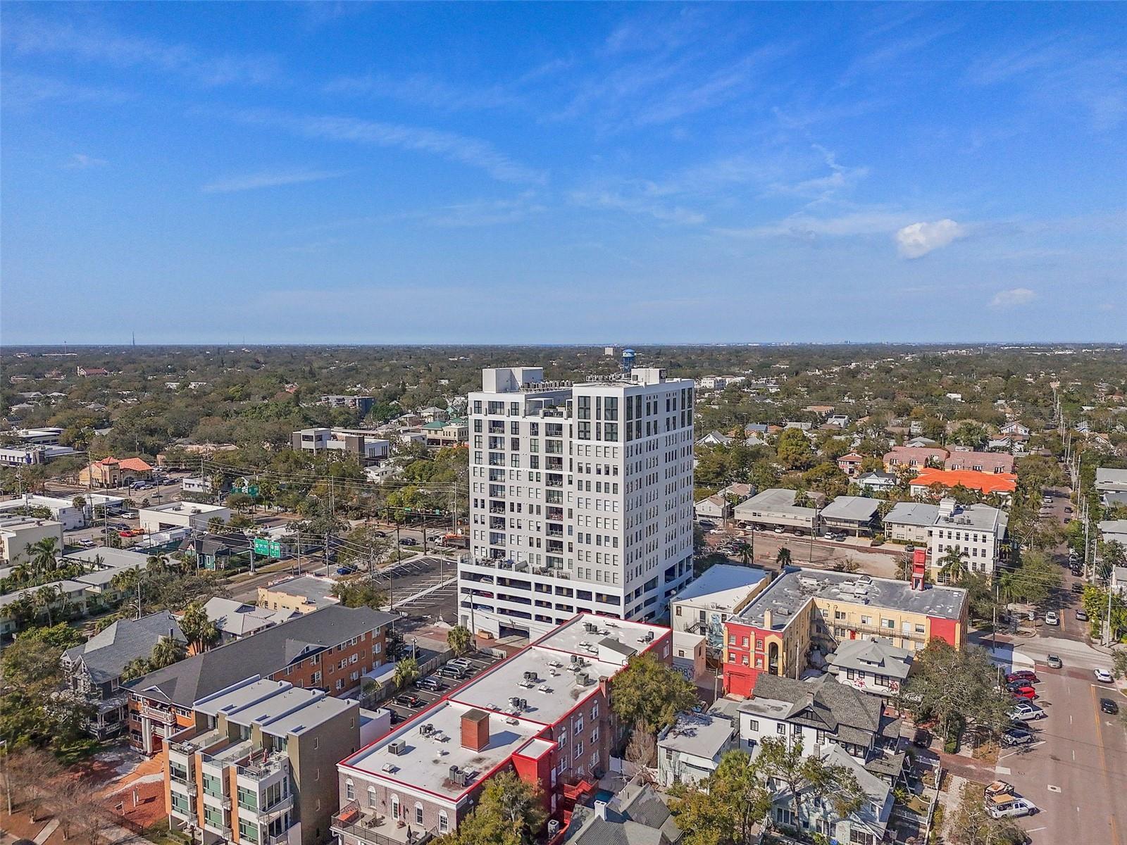 Listing photo id 31 for 226 5th Avenue N 1403