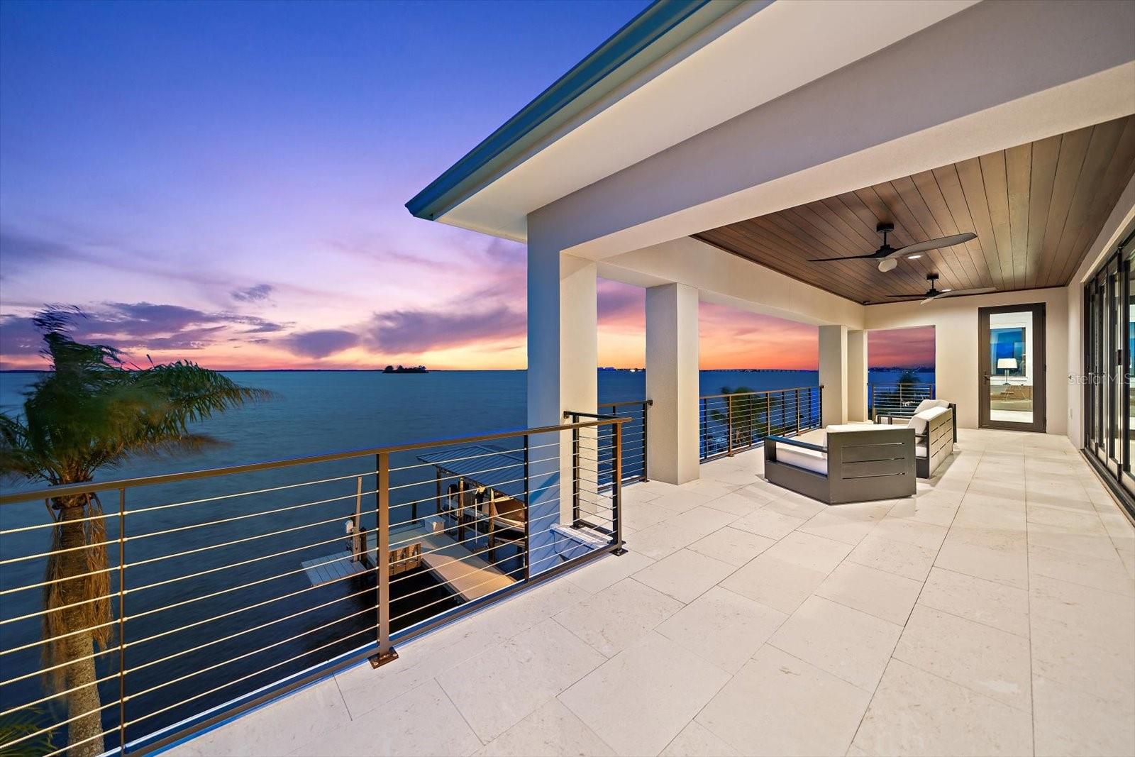 Image 32 of 90 For 2136 Harbor View Drive