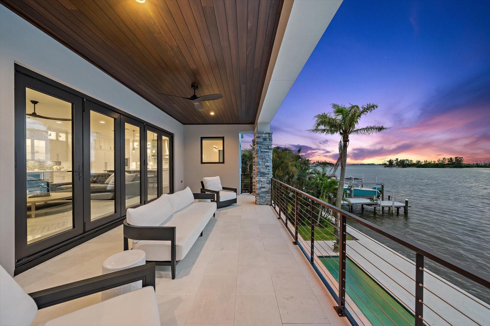 Image 4 of 90 For 2136 Harbor View Drive